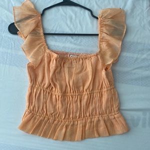 Beautiful Peach top by Guess